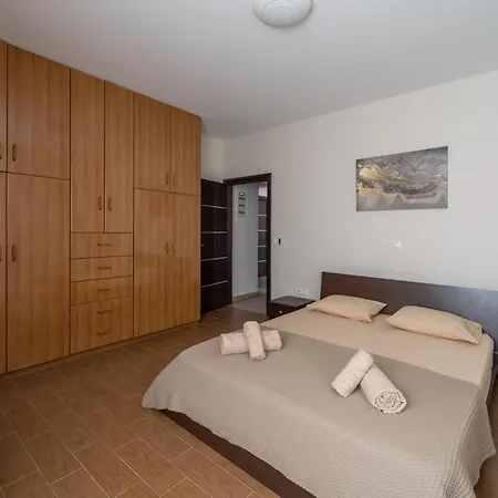 Town Appartamento Lixouri